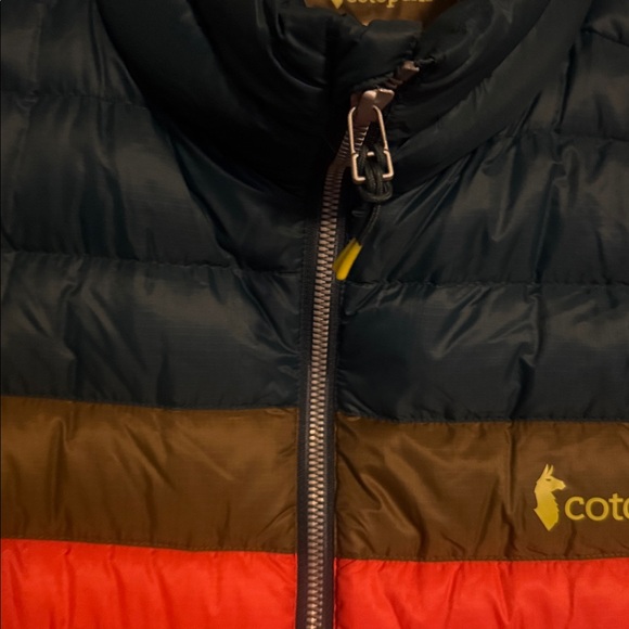 Cotopaxi Multicolor Puffer Vest - Picture 3 of 6